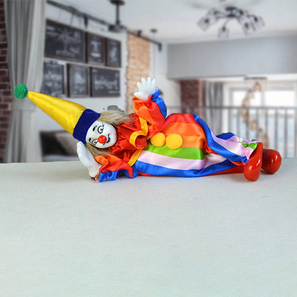 Porcelain Clown Doll with Movable Joints V4975