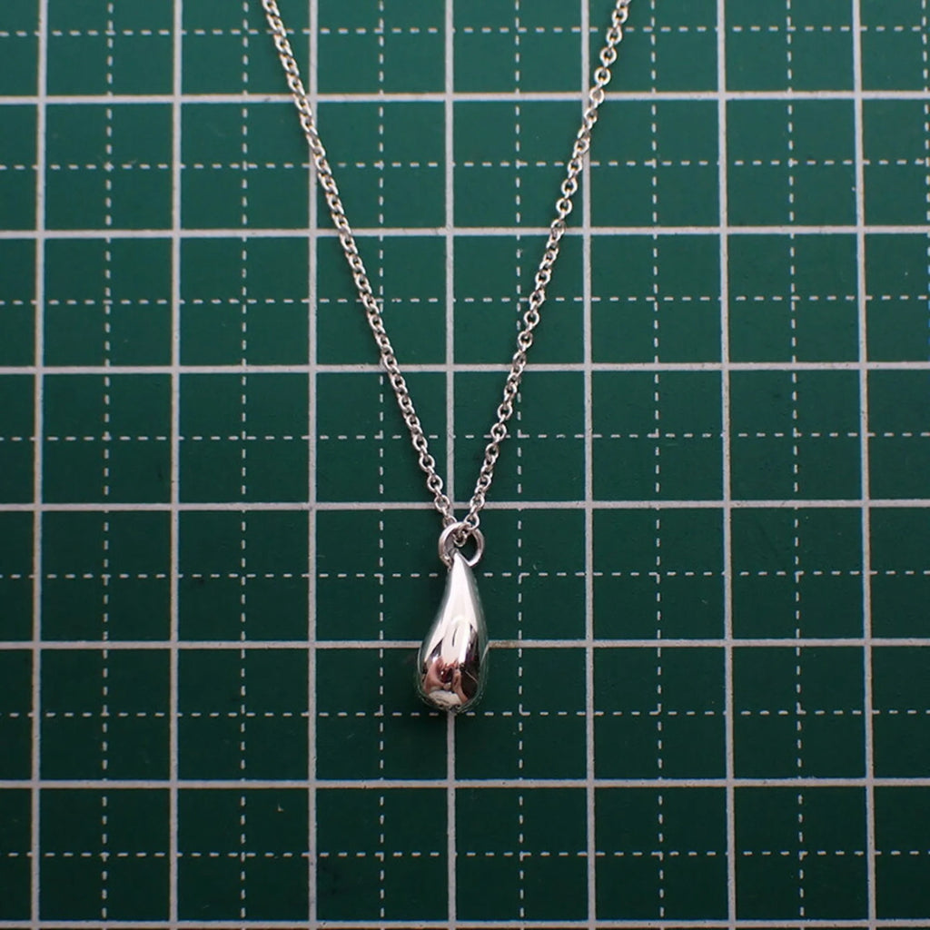 925 Teardrop Pendant Necklace S473380