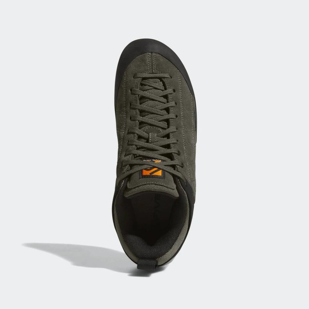 Dark Cargo/Black/Unity Orange Men's Shoes I33360