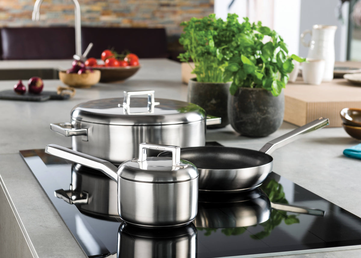 5 Piece Place Setting Q625600