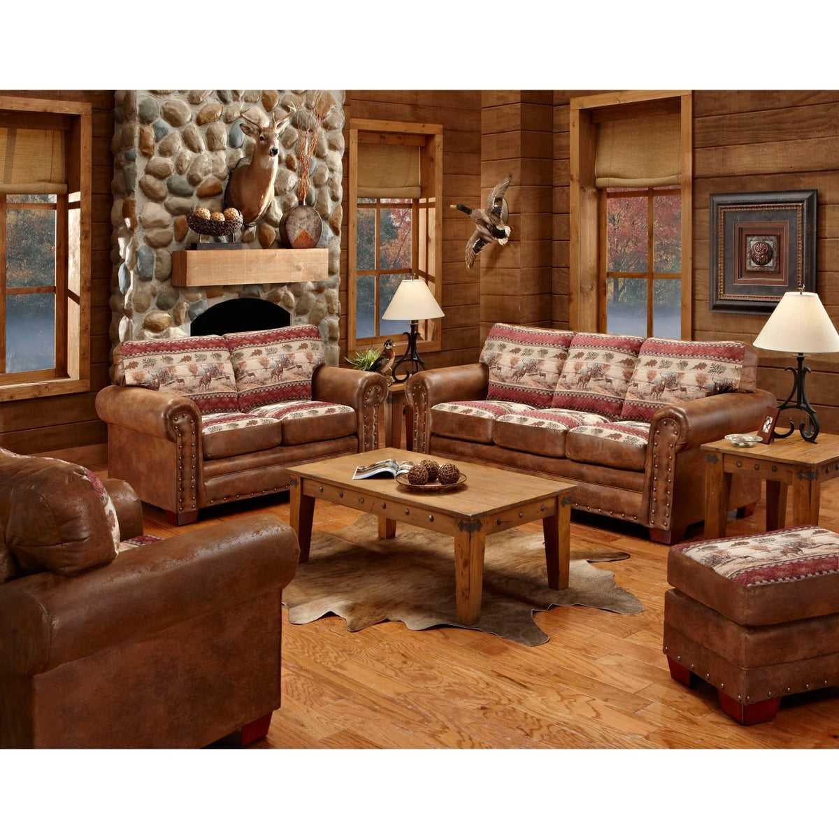 Deer Valley Arm Chair H898676