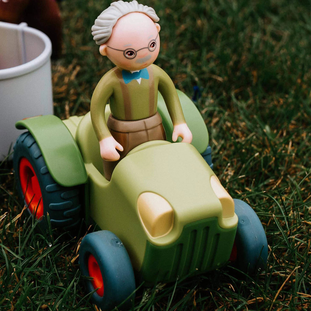 2 Piece Farm Play Set with Tractor and Trailer X91882