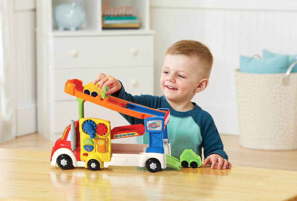 Big Rig Car Carrier Playset with Two Vehicles Z695