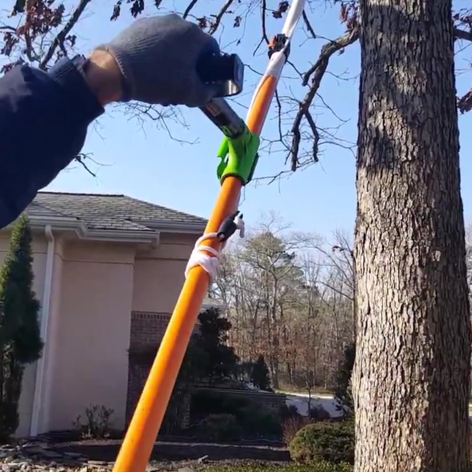 Universal Ergonomic Secondary Handle For Snow Shovels U85488