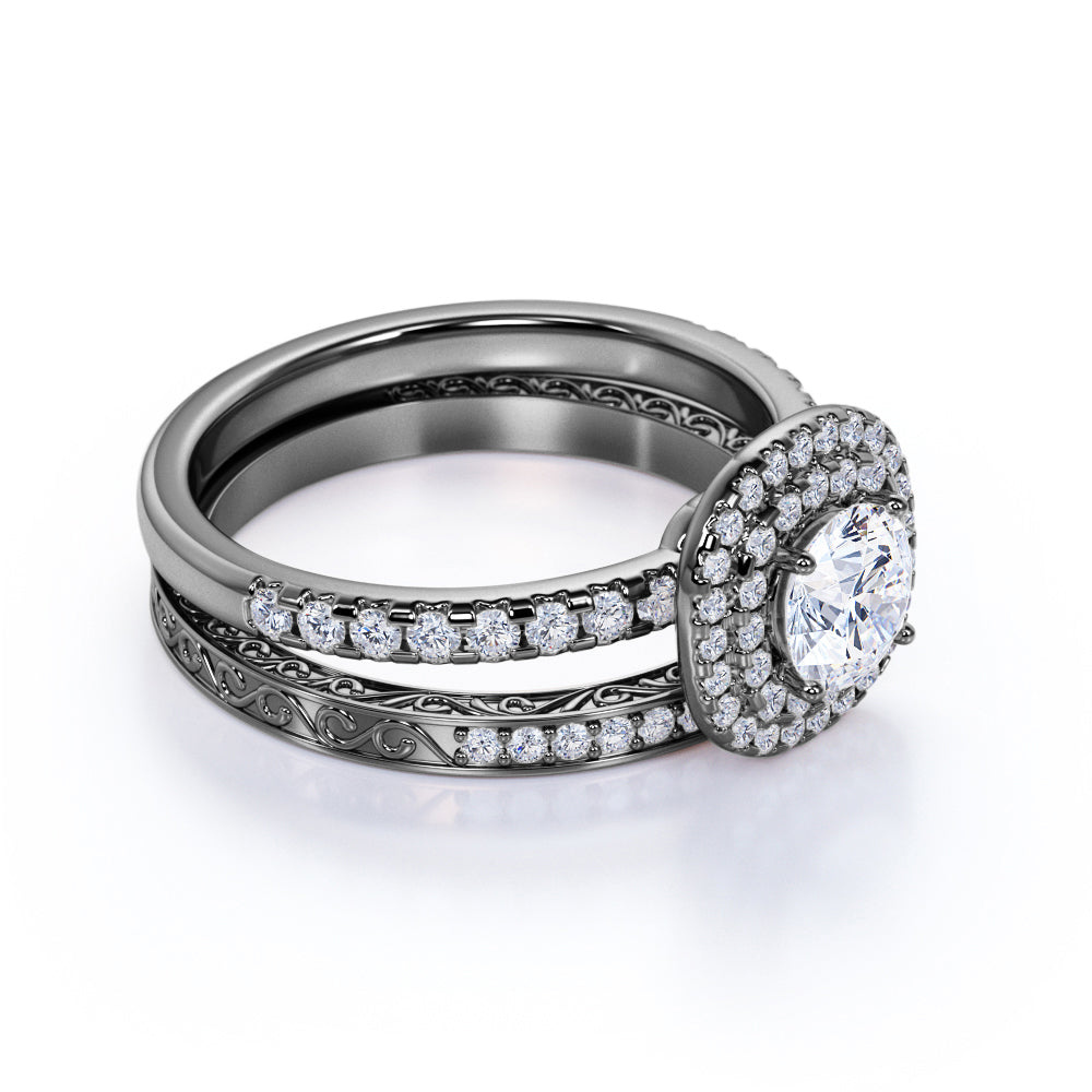 Vintage Gothic Wedding Ring Set R914