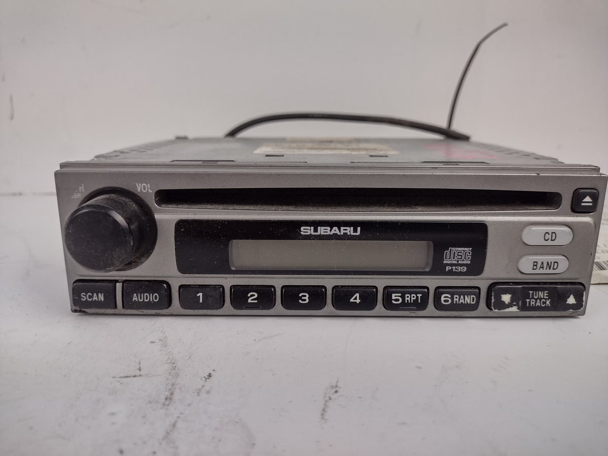 Pre-Owned Subaru Forester AM FM CD Radio Receiver H308