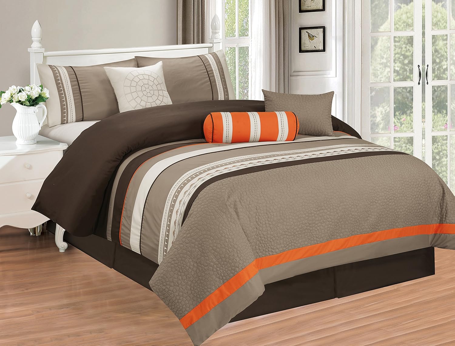 4 Piece Curtain Set with Attached Sheer Backing D613