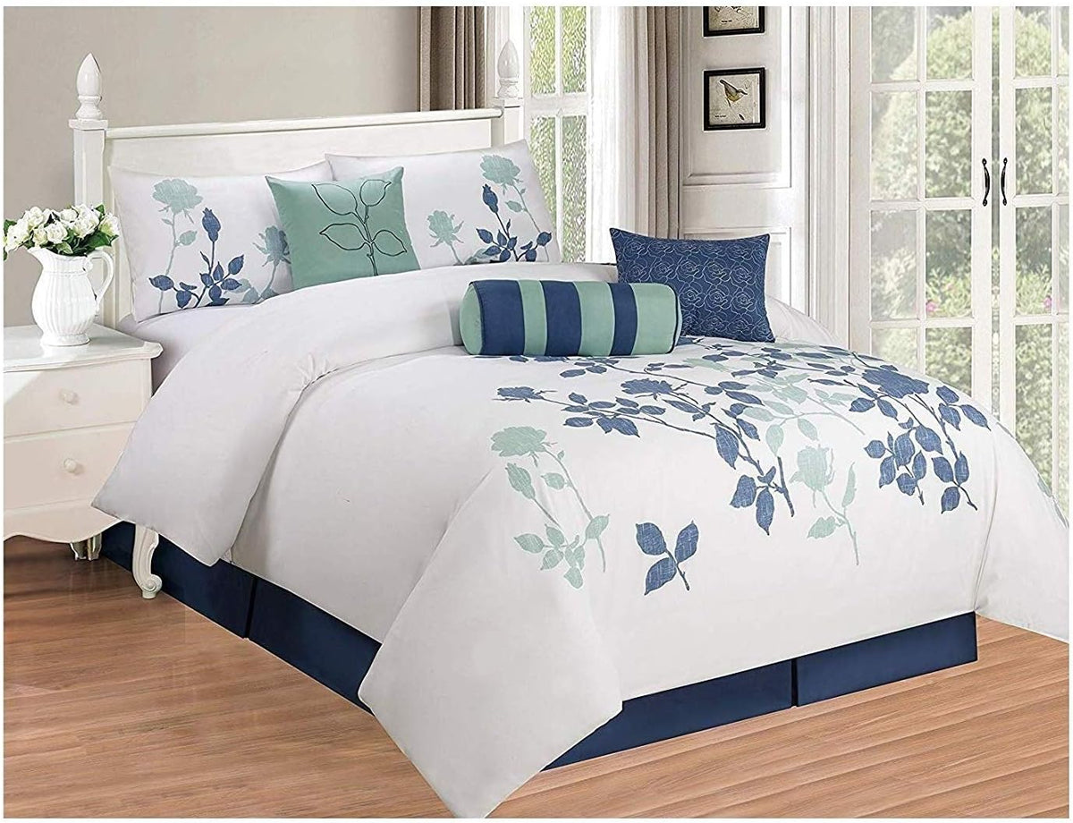 4 Piece Curtain Set with Attached Sheer Backing D613