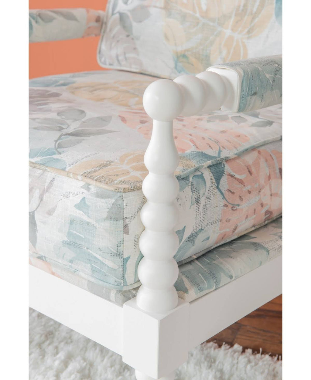 White Spindle Wood Frame Chair M1071