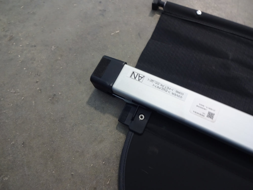 Black Retractable Cargo Cover H447600