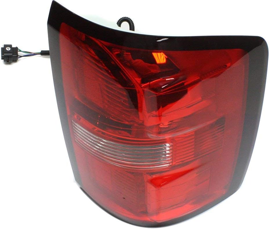 Tail Light Assembly for GMC Sierra 1500 14-15 / 2500 HD / 3500 HD 15-15 LH Y8579